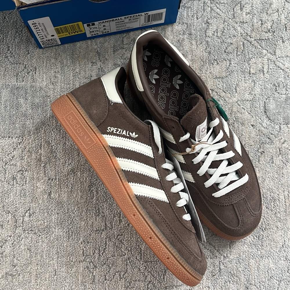 Adidas Handball Spezial in Earth Strata, Women’s